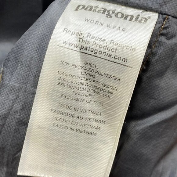 Patagonia Worn Wear Men’s Quilted Vest - Picture 4 of 11